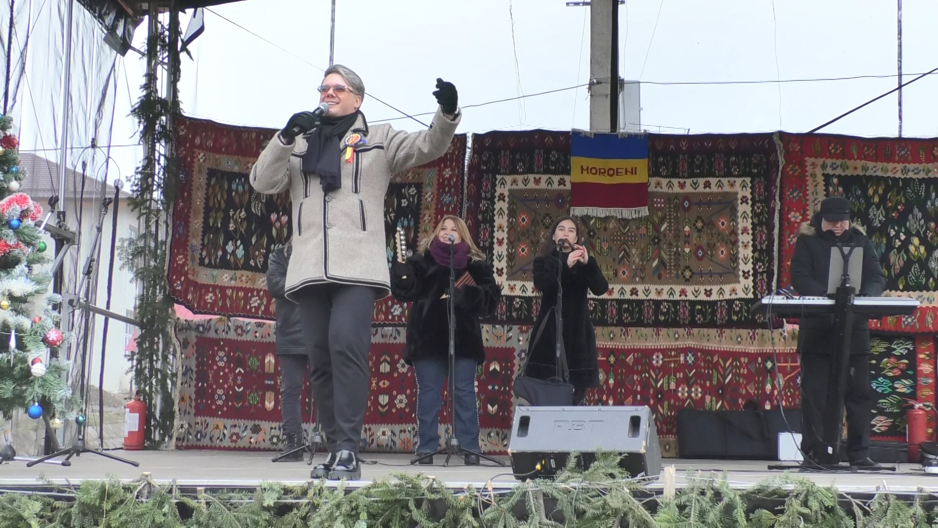 În comuna Moroeni, Festivalul Colindelor a reaprins  magia datinilor și obiceiurilor de iarnă, încă de la primele ore ale dimineții
