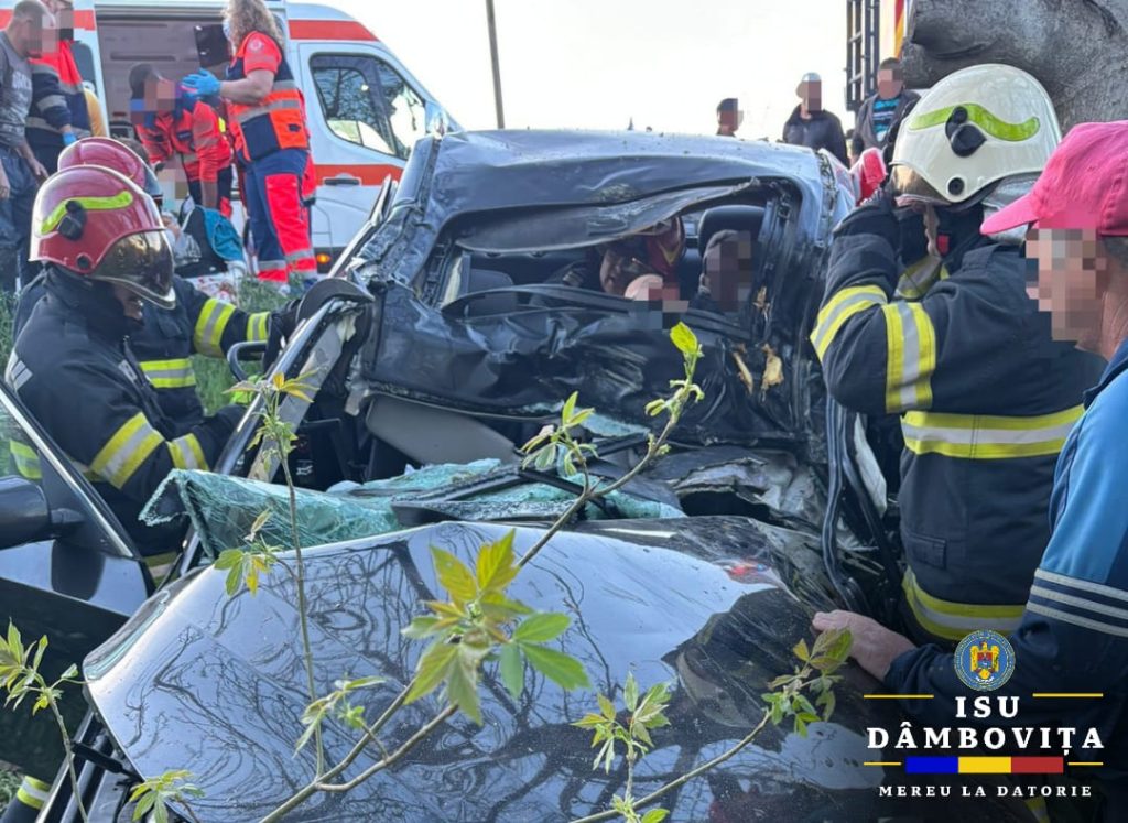 În jurul orei 19:11, autoritățile de intervenție din județul Dâmbovița au fost alertate cu privire la un accident rutier grav în comuna Bucsani.